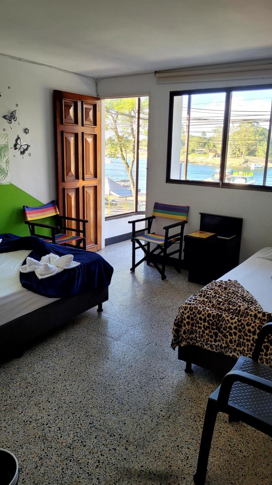 Hotel La Avenida Guatapé 外观 照片